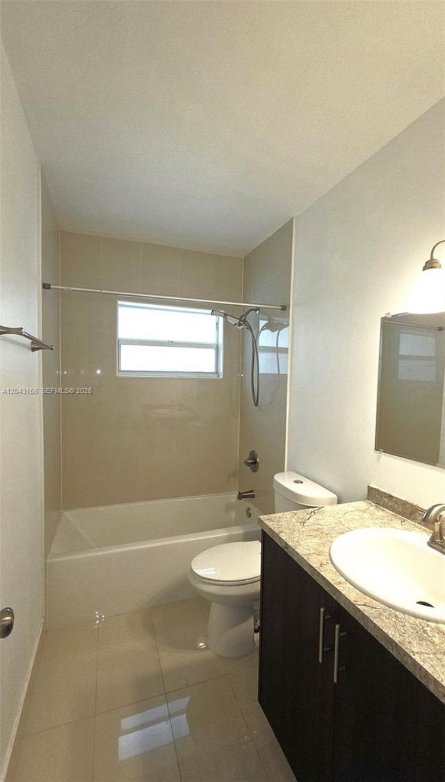 3519 SW 17th Ter , Unit 3519, Miami, FL 33145 Photo
