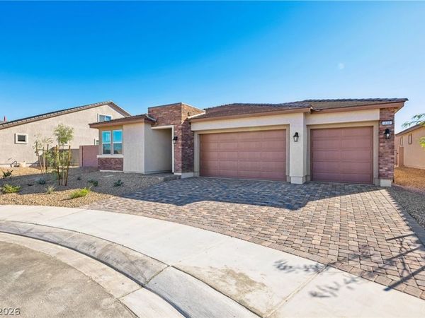 334 Golden Hollow Court, Henderson, NV 89015