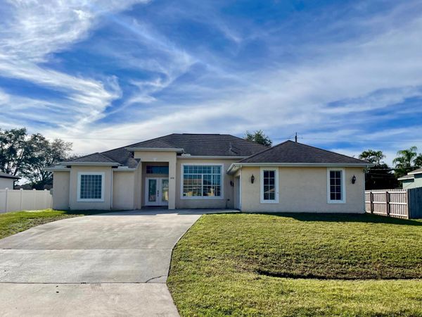 3978 SW Laffite Street, Port St. Lucie, FL 34953