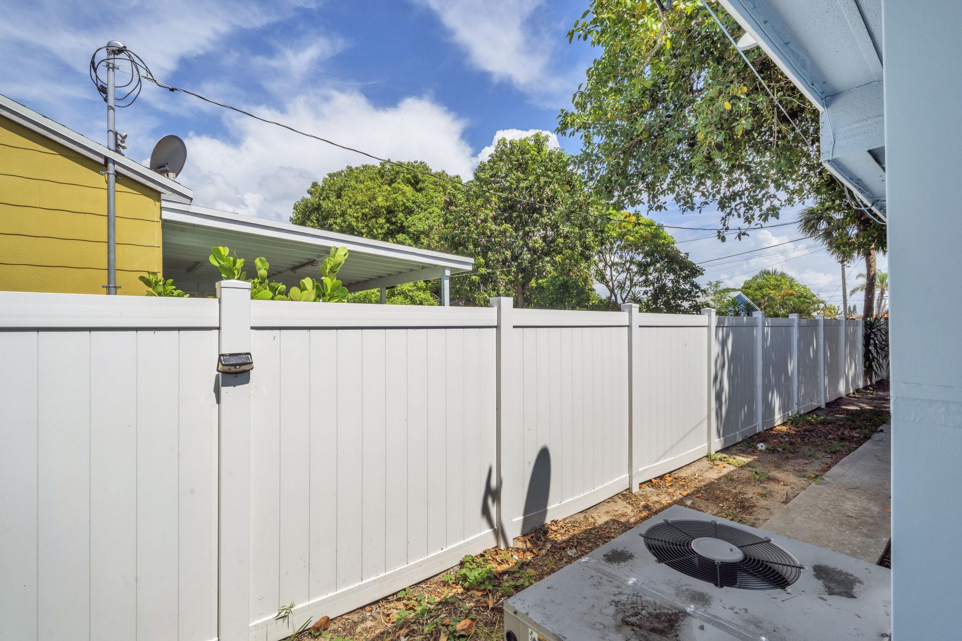 5409 Western Avenue, West Palm Beach, FL 33405 Photo
