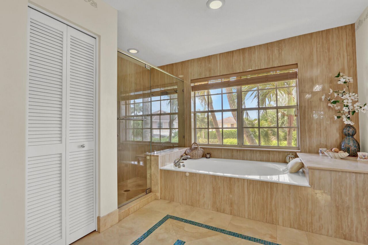 15861 Lisbon Court, Wellington, FL 33414 Photo