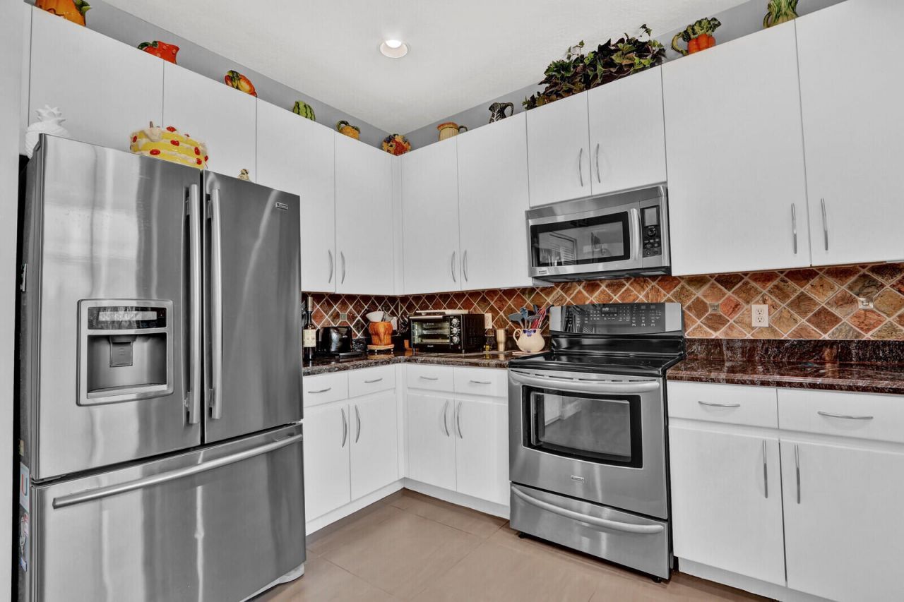 15861 Lisbon Court, Wellington, FL 33414 Photo