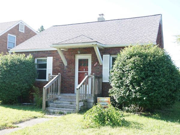 800 W Lusher Avenue, Elkhart, IN 46517