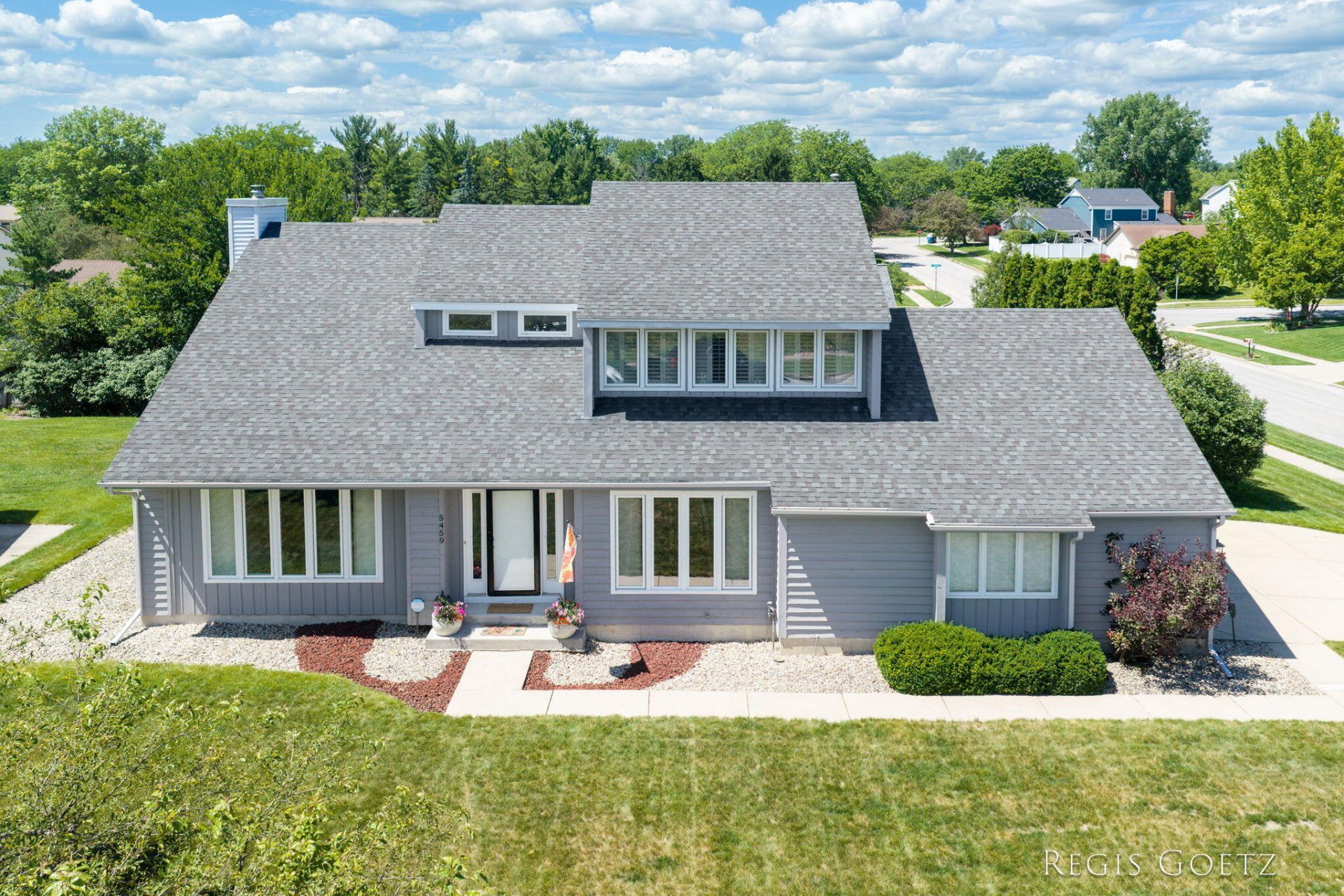 5459 Stowehill Drive Se, Kentwood, MI 49508 Main Photo