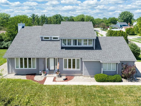 5459 Stowehill Drive SE, Kentwood, MI 49508