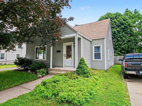 1930 Galewood Avenue SW, Wyoming, MI 49509