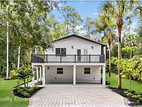 605 12th AVE NE, NAPLES, FL 34120