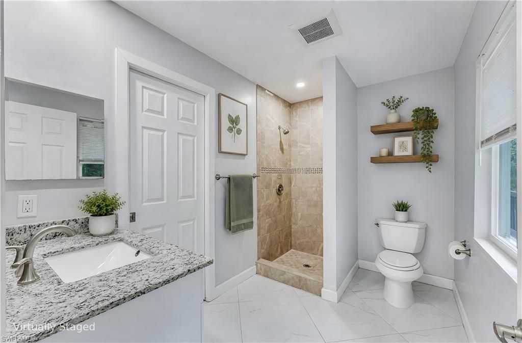 605 12th Ave Ne, Naples, FL 34120 Photo
