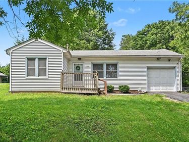 100 NE 73rd Street, Gladstone, MO 64118