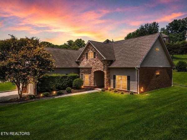 714 Kennesaw Lane, Lenoir City, TN 37771