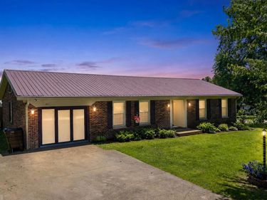 401 Haddix Street, Harrodsburg, KY 40330