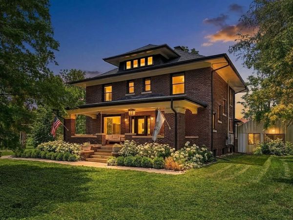 901 S Dunlap Avenue, Savoy, IL 61874
