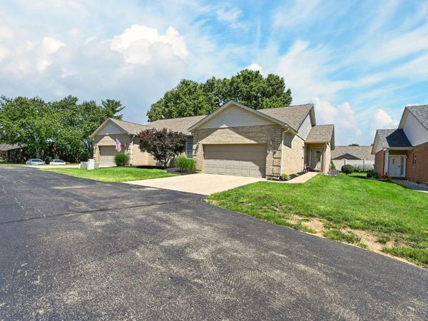 322 Lauryn Meadows Court, Fairfield, OH 45014