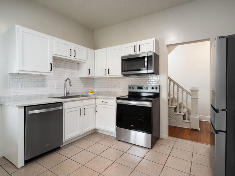 1760 N 4th Street, Columbus, OH 43201 Photo 17