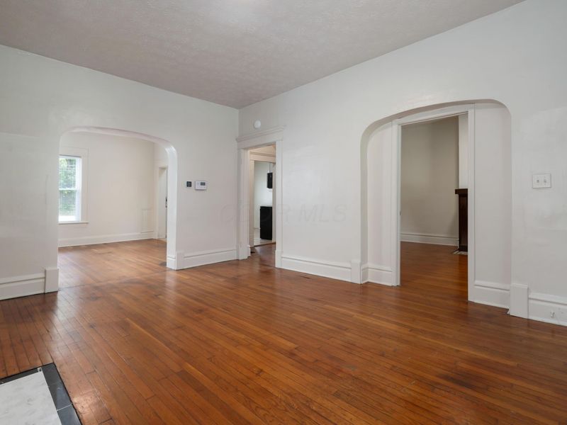 1760 N 4th Street, Columbus, OH 43201 Photo 2