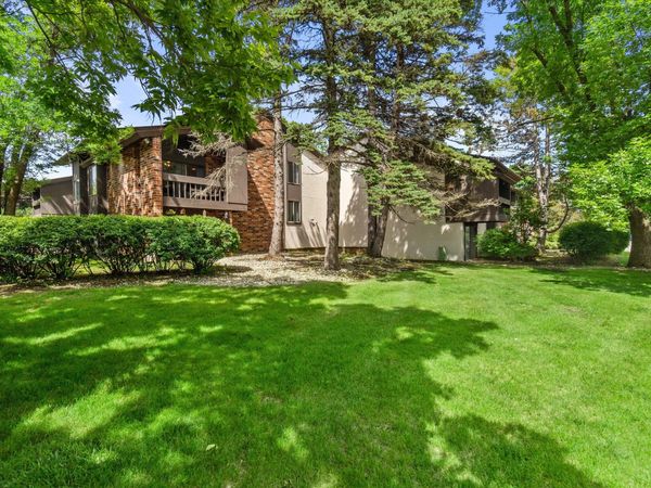 2430 W Good Hope Rd, Unit 43, Glendale, WI 53209
