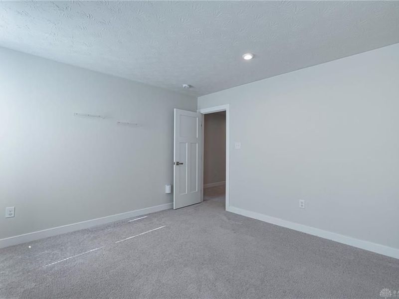 5040 Catalpa Drive, Tipp City, OH 45371 Photo 24