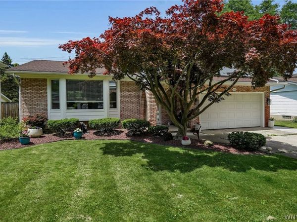 336 Seabrook Drive, Buffalo, NY 14221