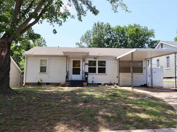 1223 Carol Drive, Shawnee, OK 74804