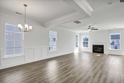 608 Thunder Gulch Avenue photo 4