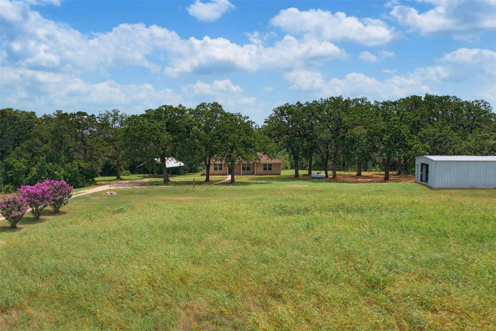 266 County Road 307, Rockdale, TX 76567 Main Photo