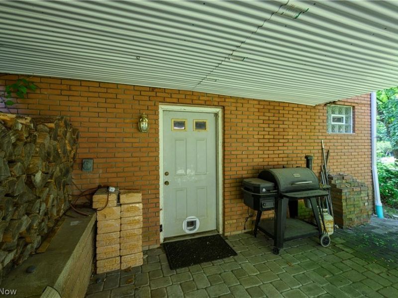 2300 Beechwood Drive NW, Dover, OH 44622 Photo 14