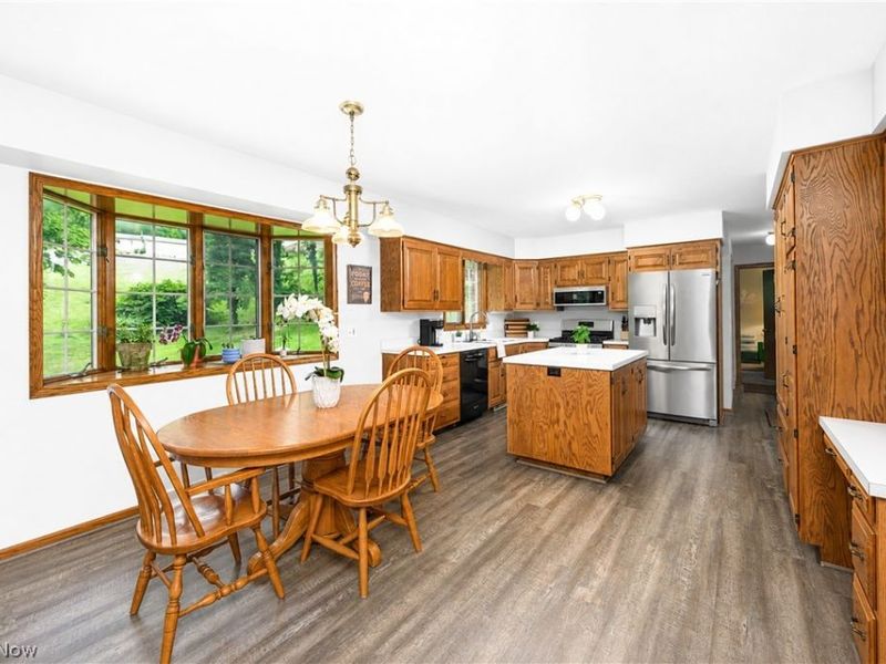 2300 Beechwood Drive NW, Dover, OH 44622 Photo 19
