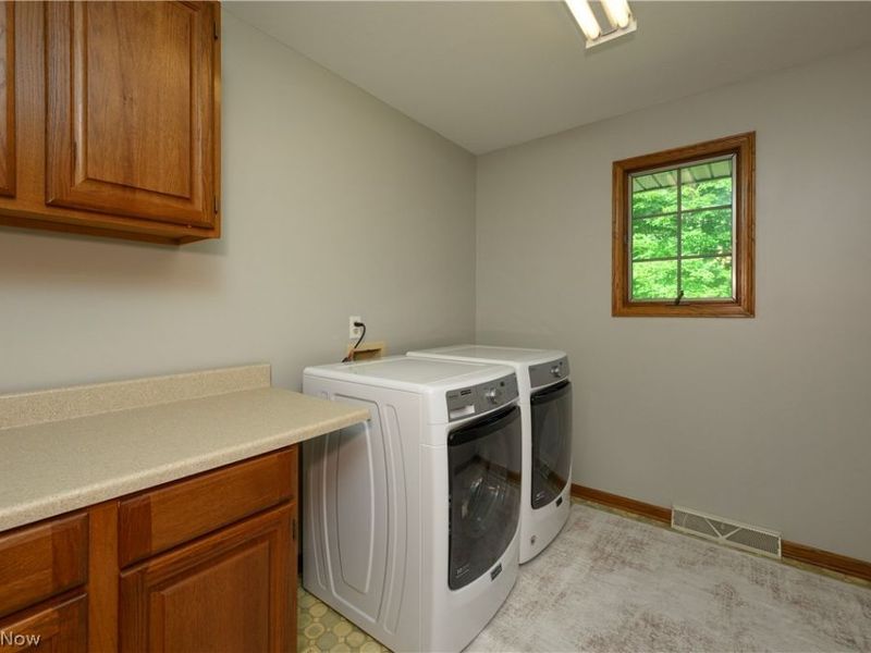 2300 Beechwood Drive NW, Dover, OH 44622 Photo 36