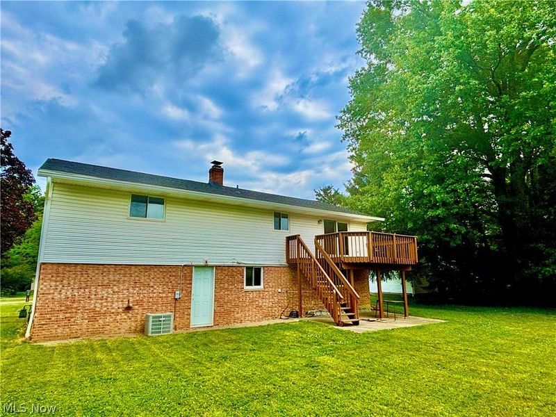 21113 Willow Lane, Strongsville, OH 44149 Photo 2
