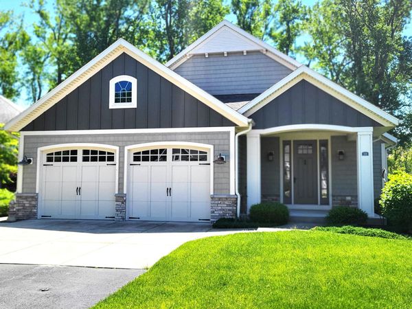 318 Morning Walk Path, Benton Harbor, MI 49022