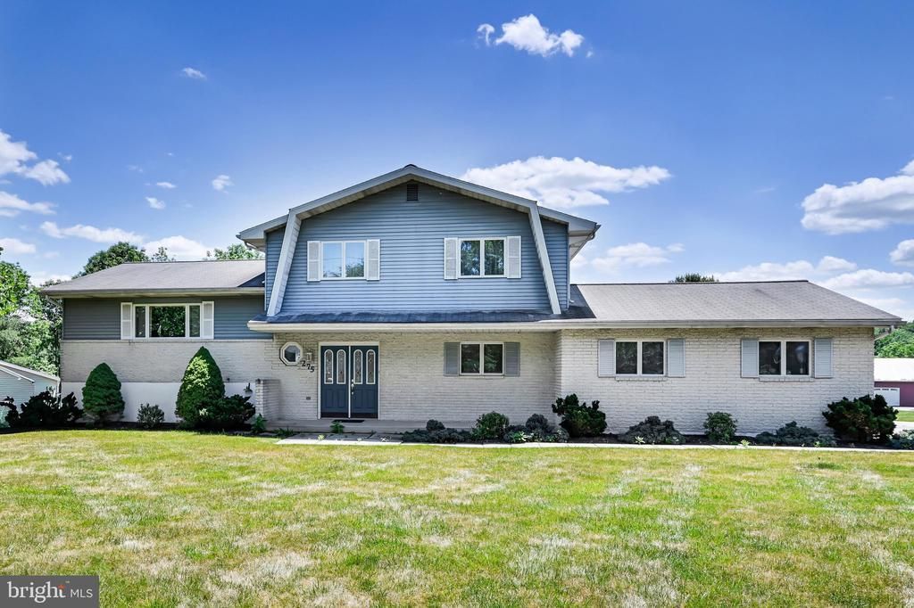 275 RIDGE ROAD , ORWIGSBURG, PA 17961