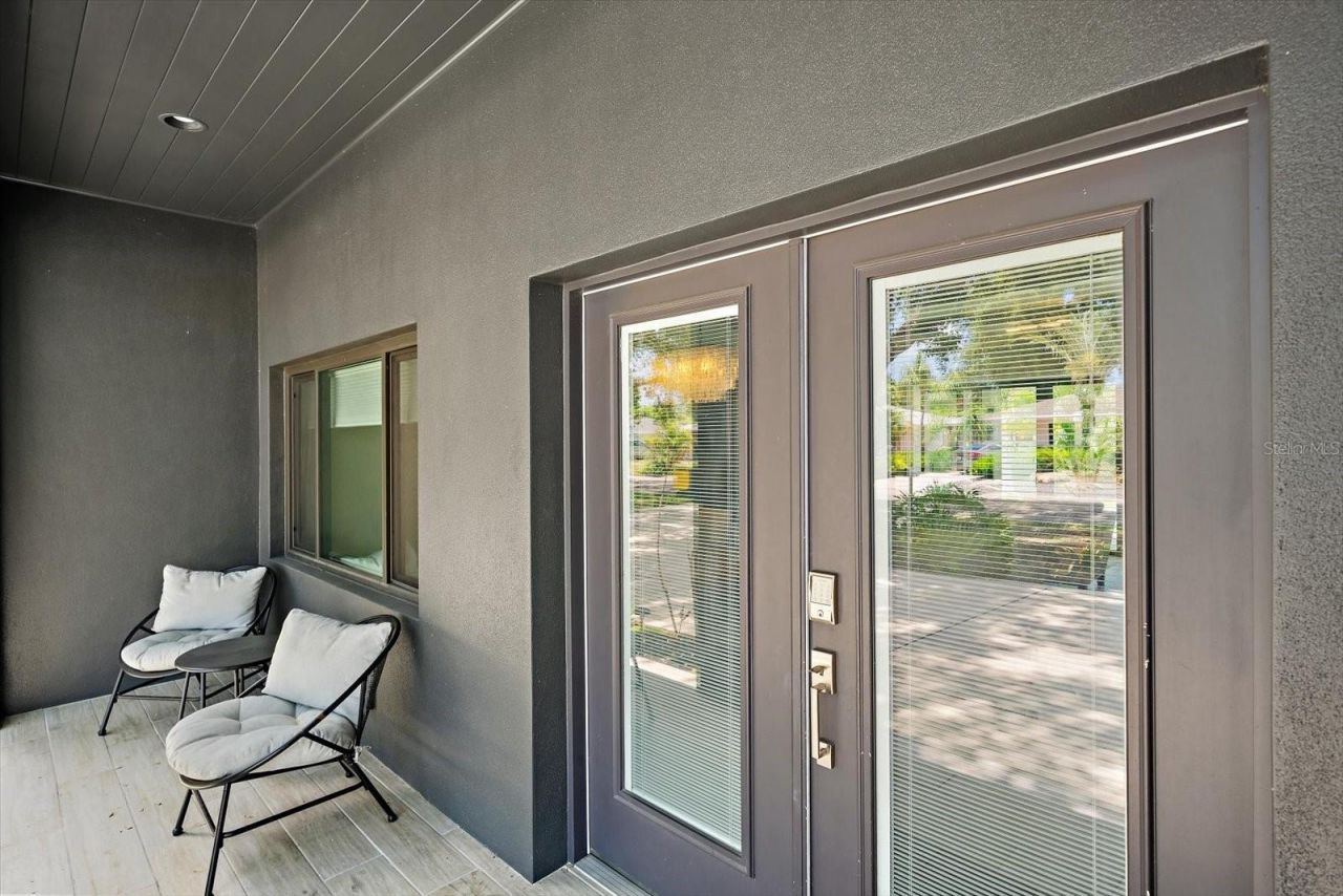 1905 Tulip Drive, Sarasota, FL 34239 Photo