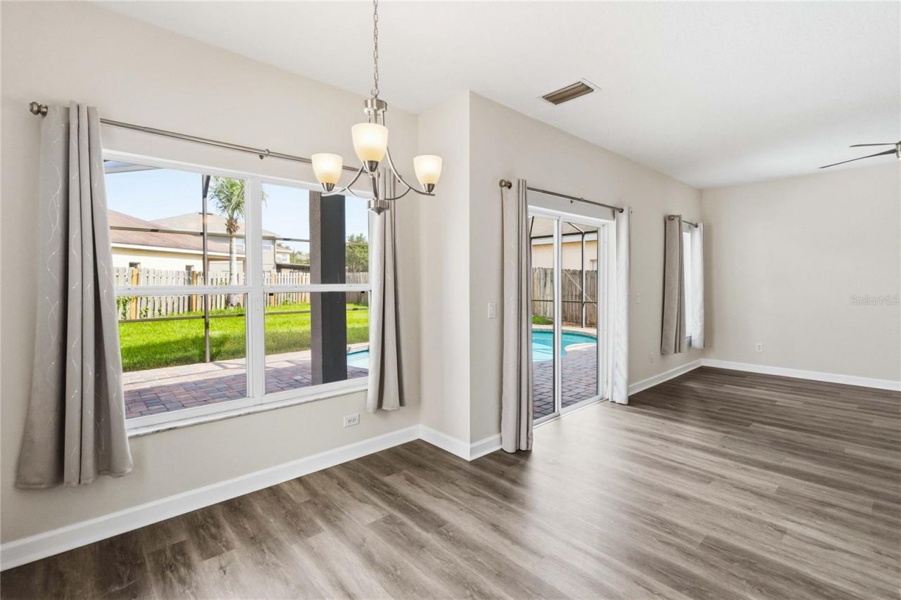 11207 Prairie Hawk Drive, Orlando, FL 32837 Photo