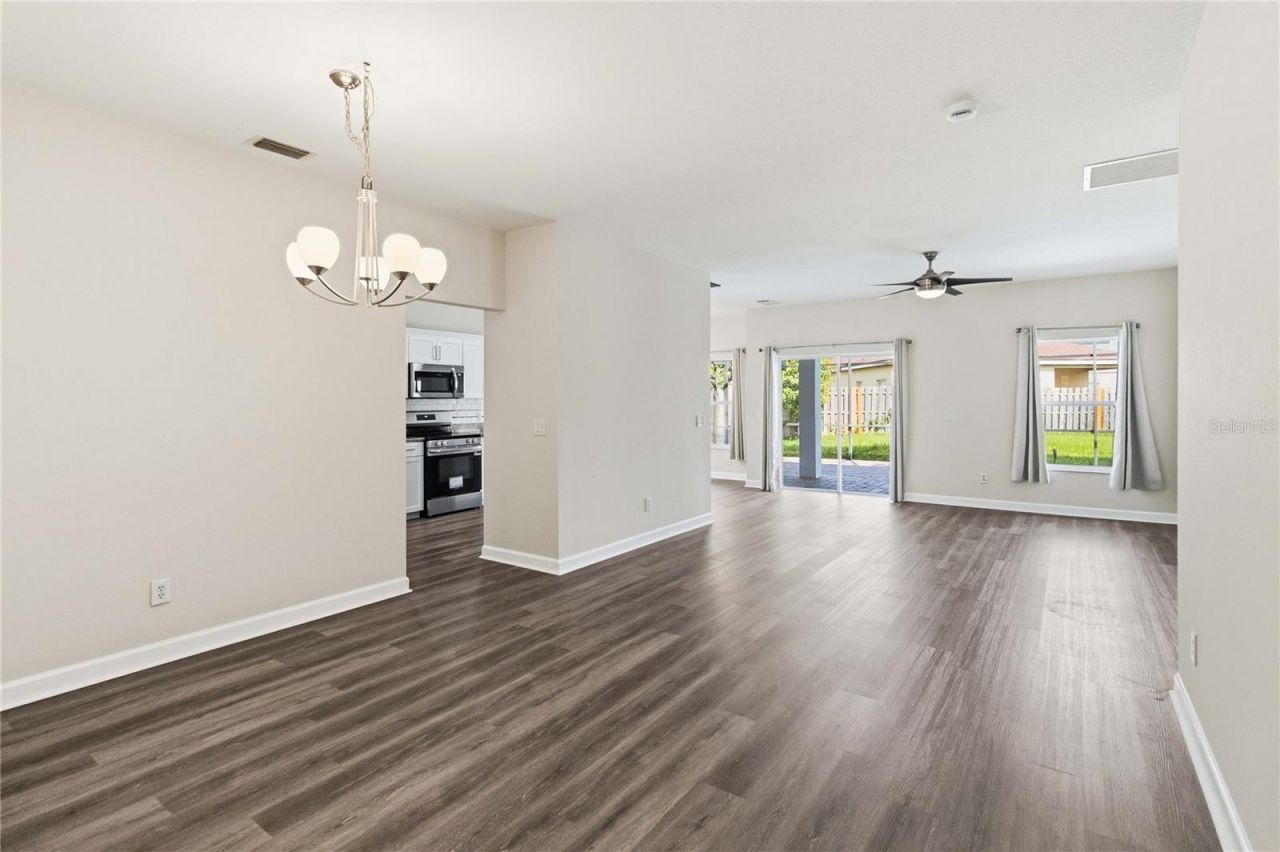 11207 Prairie Hawk Drive, Orlando, FL 32837 Photo