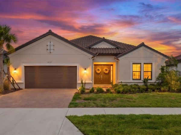 4727 FRECCIA LOOP, WESLEY CHAPEL, FL 33543