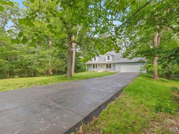 14 Carriage Hills Court, Cedar Hill, MO 63016