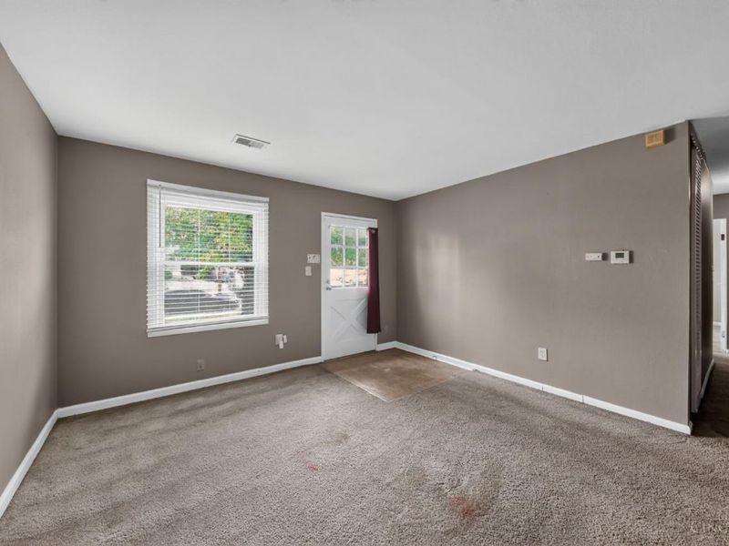 9875 Crusader Drive, Colerain Township, OH 45251 Photo 5