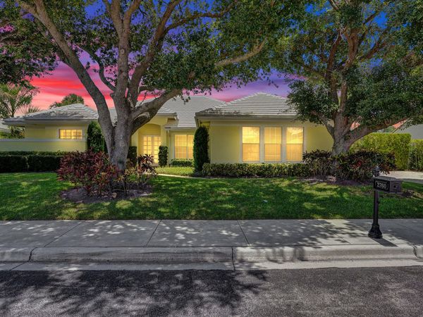 2760 Tecumseh Drive, West Palm Beach, FL 33409