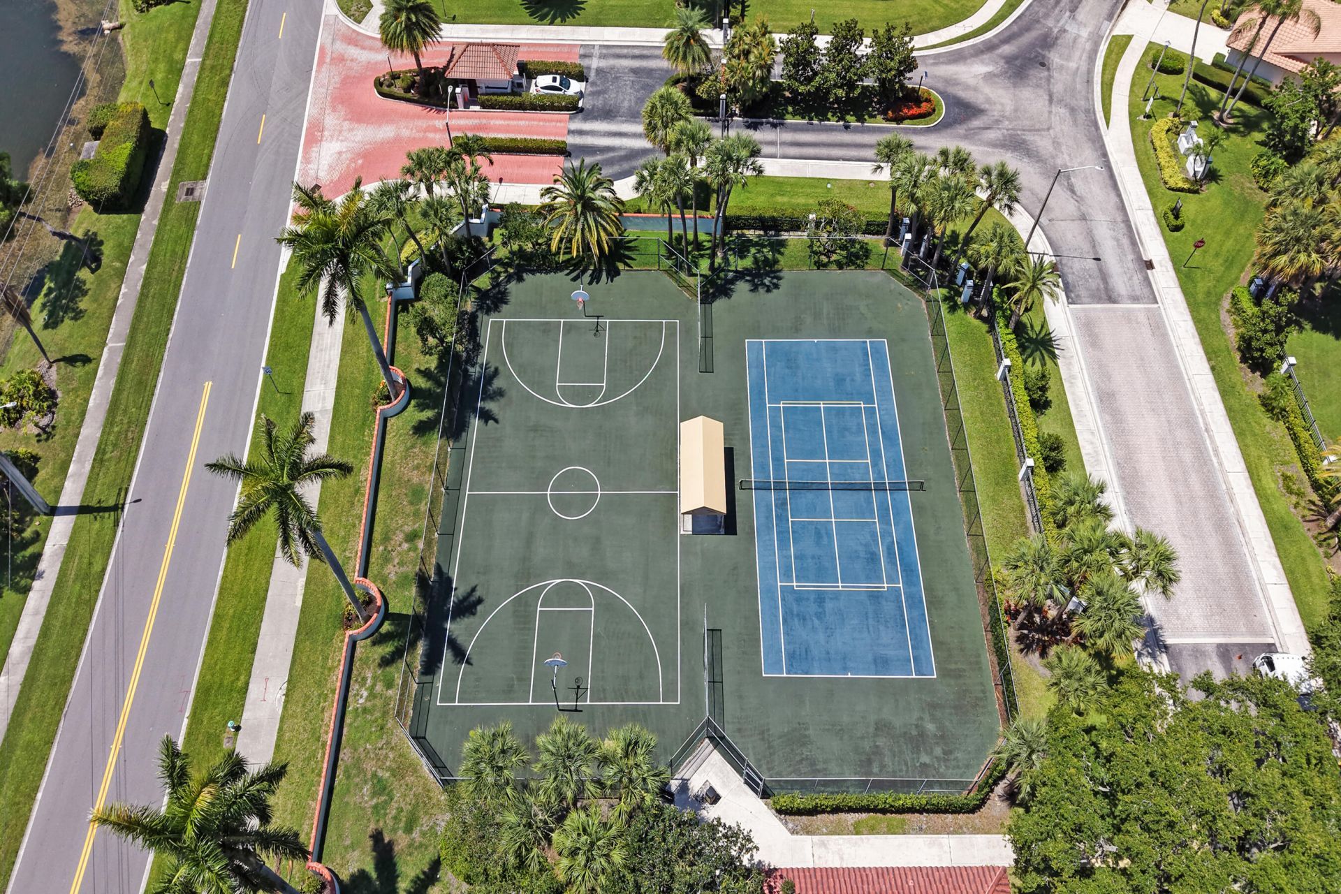 2760 Tecumseh Drive, West Palm Beach, FL 33409 Photo