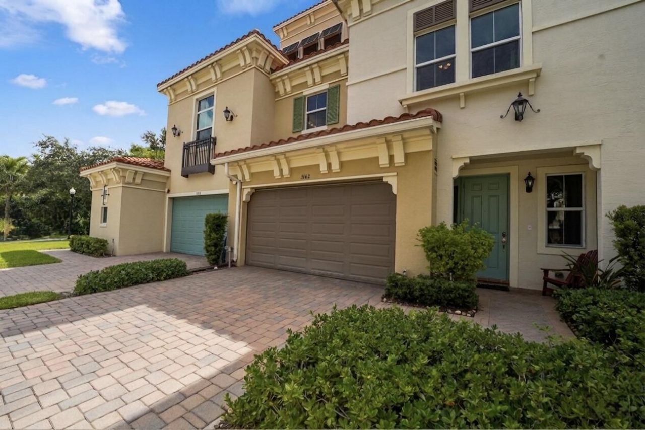 3162 NW 124th Way, Sunrise, FL 33323 Photo
