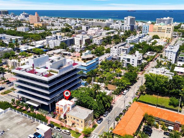 927 4th Street, Miami Beach, FL 33139