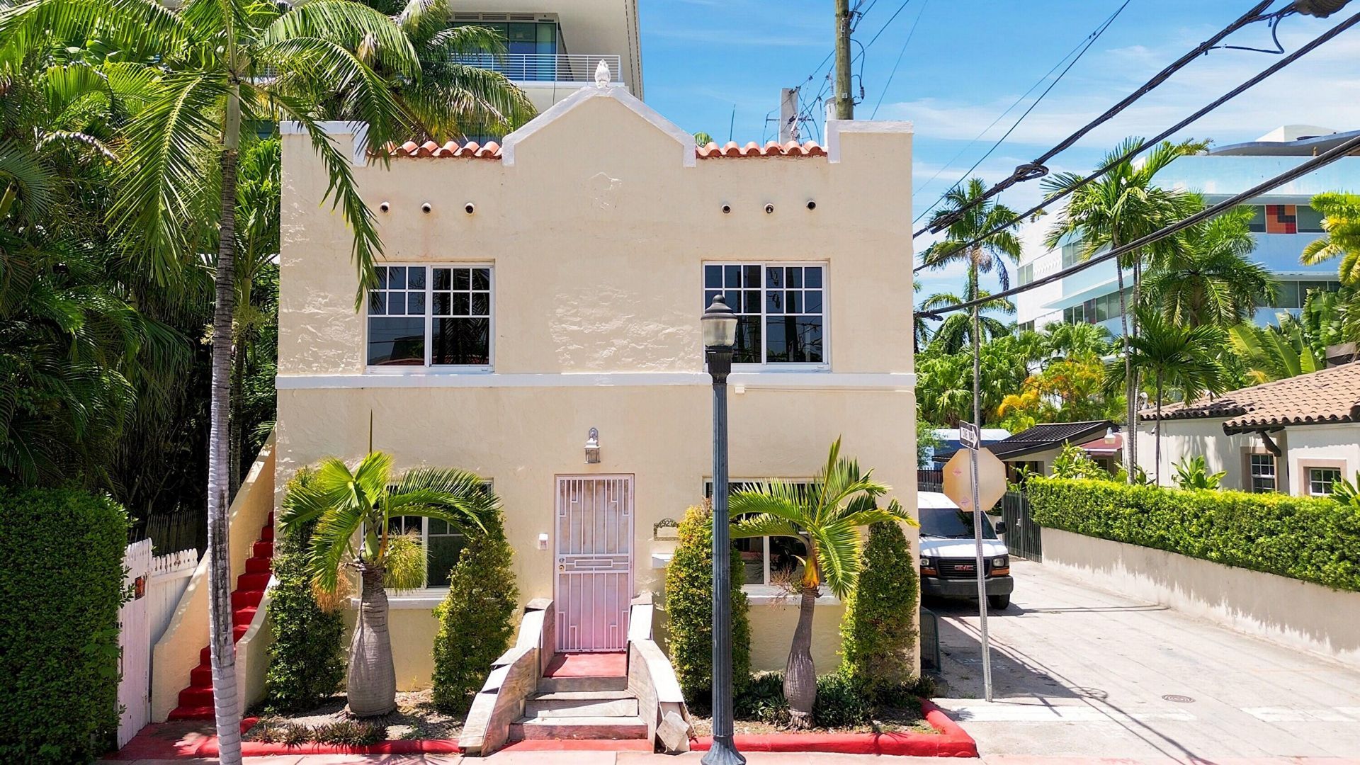 927 4th Street, Miami Beach, FL 33139 Photo