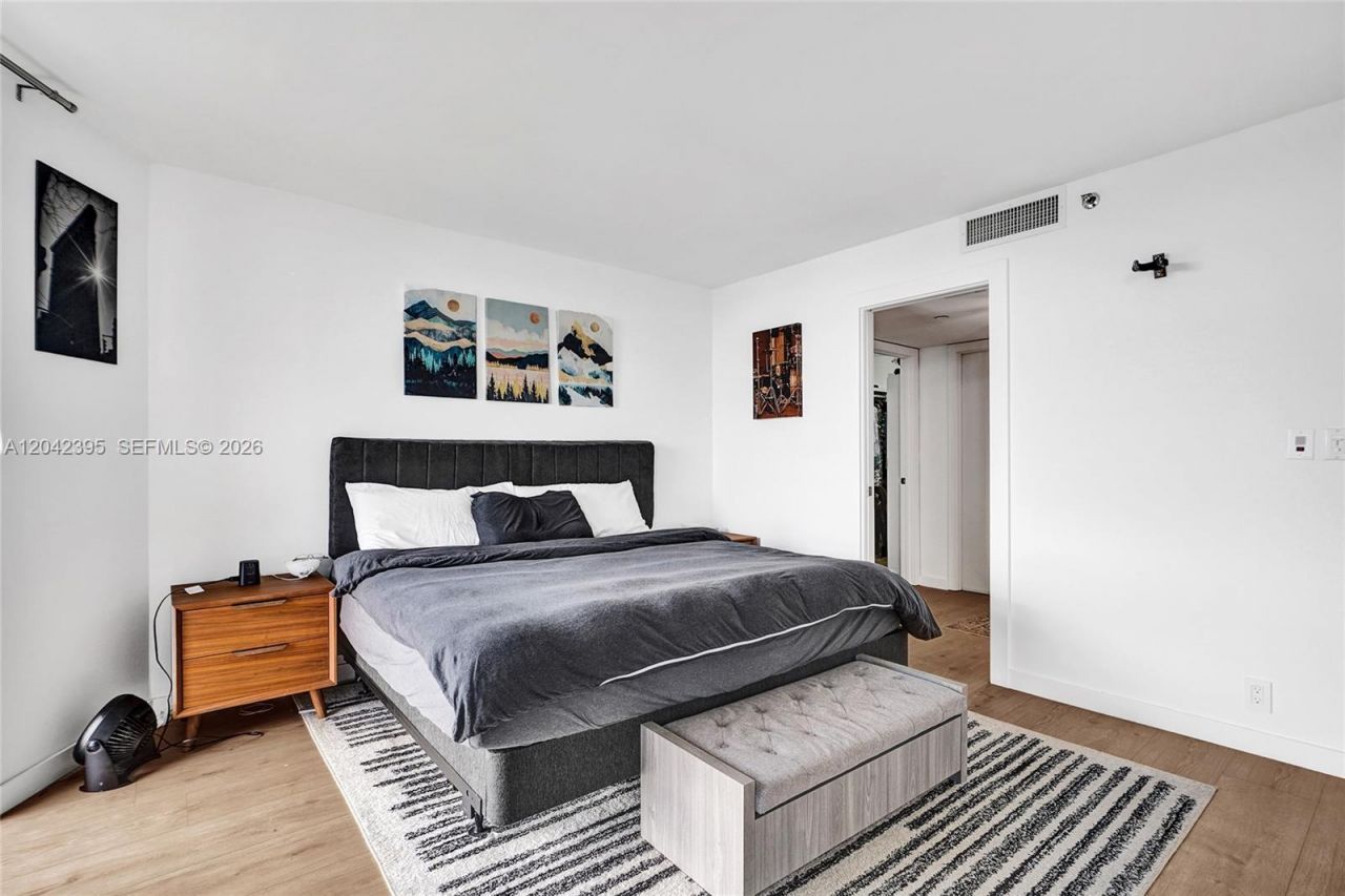 2000 Towerside Ter, Unit TS8, Miami, FL 33138 Photo