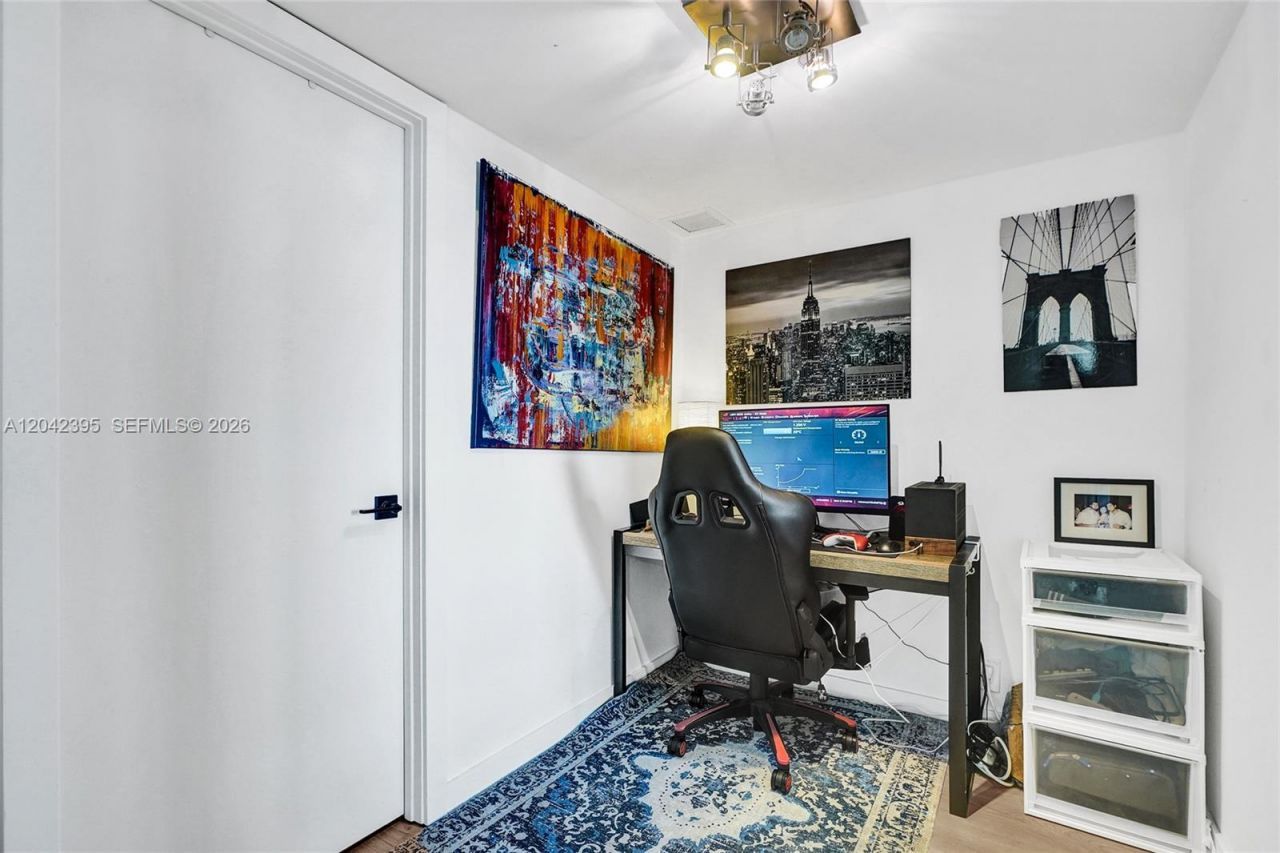 2000 Towerside Ter, Unit TS8, Miami, FL 33138 Photo