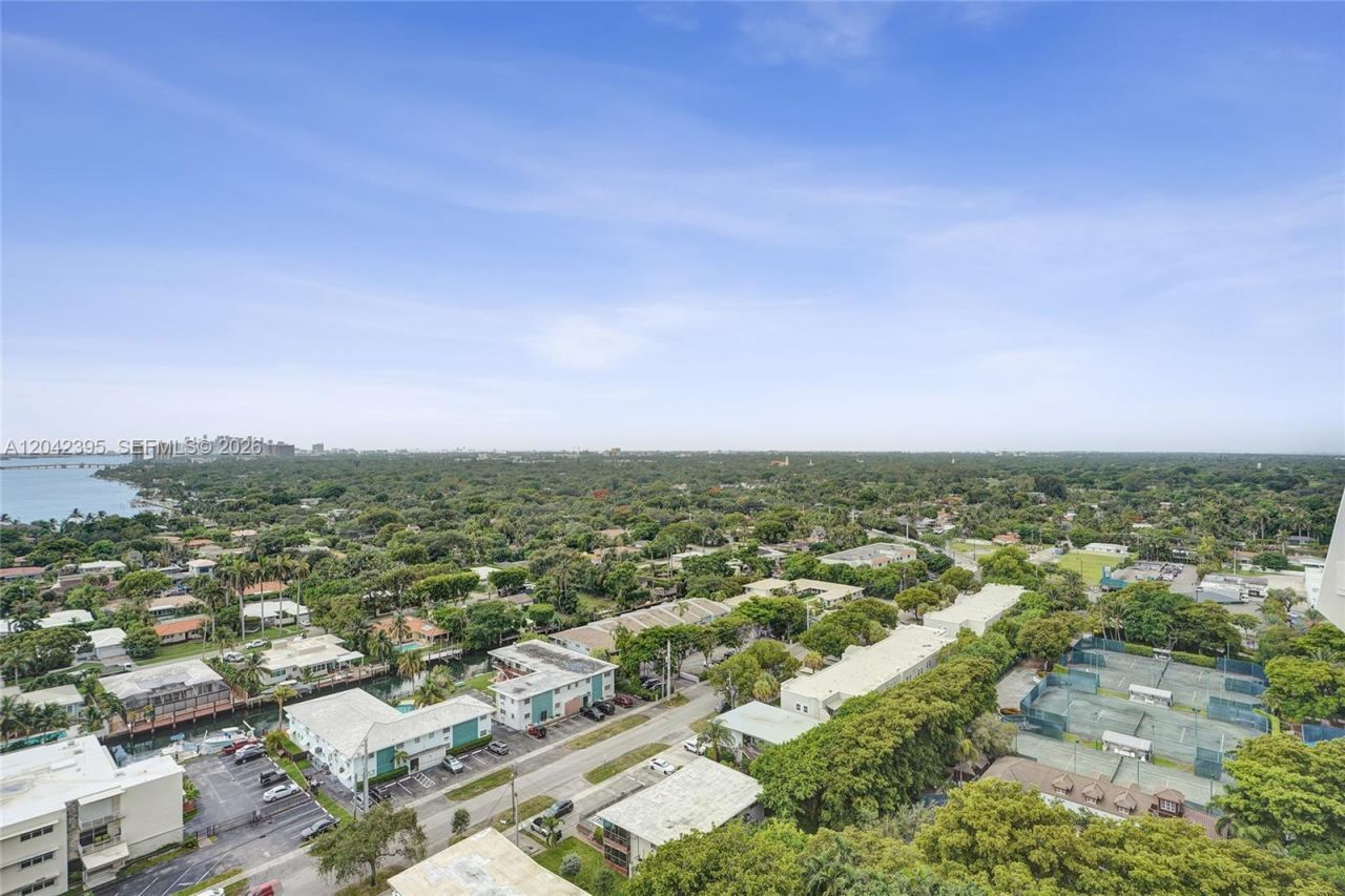 2000 Towerside Ter, Unit TS8, Miami, FL 33138 Photo