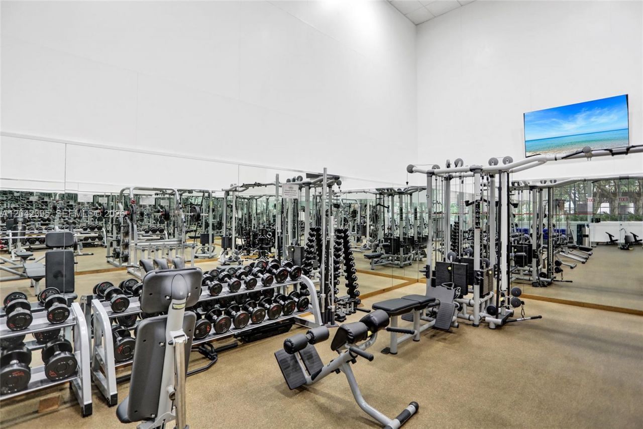 2000 Towerside Ter, Unit TS8, Miami, FL 33138 Photo