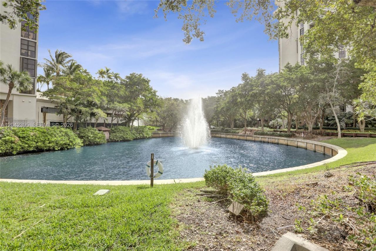 2000 Towerside Ter, Unit TS8, Miami, FL 33138 Photo
