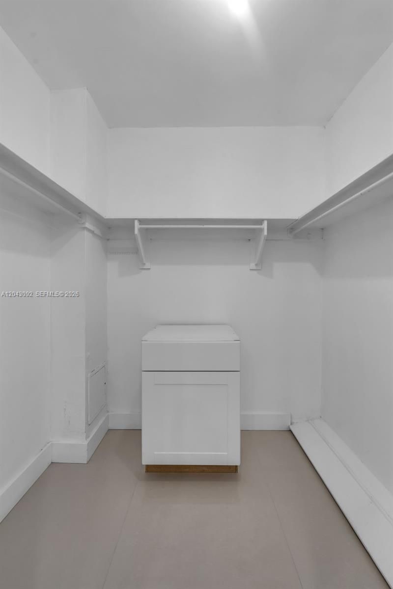 801 Brickell Bay Dr, Unit 669, Miami, FL 33131 Photo