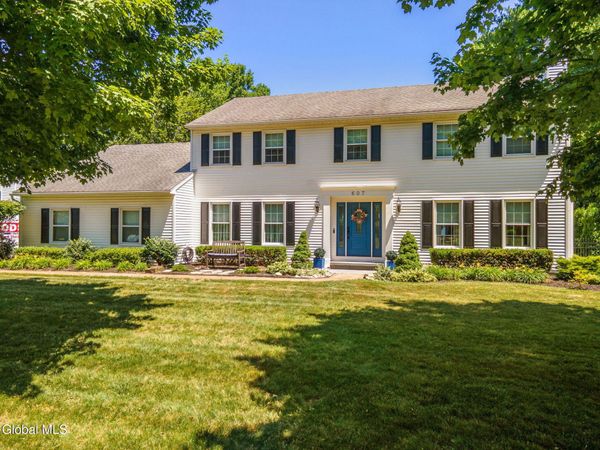 607 Salvia Lane, Schenectady, NY 12303