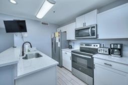 5905 South Kings Hwy. photo 4